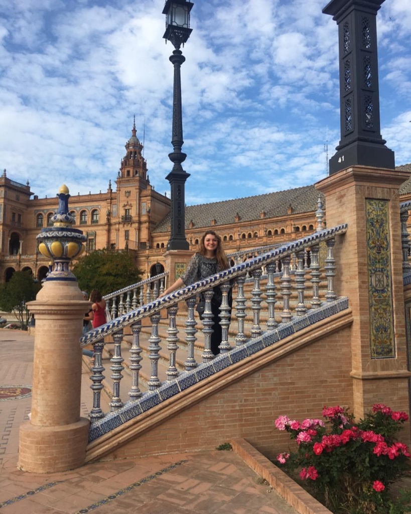 Zyanya Hern ndez Wins Prestigious Award From The Spanish Government 